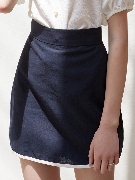 j1024 line mini skirt (navy)