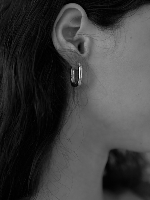 PERSONA earring