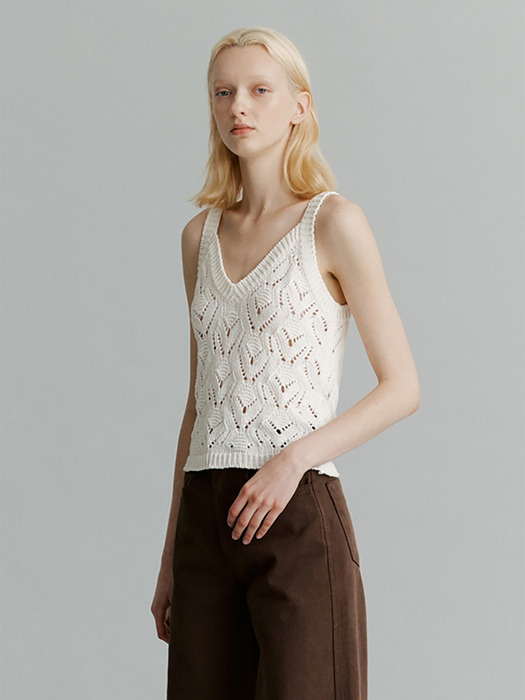 Crochet Sleeveless Knit(Ivory)