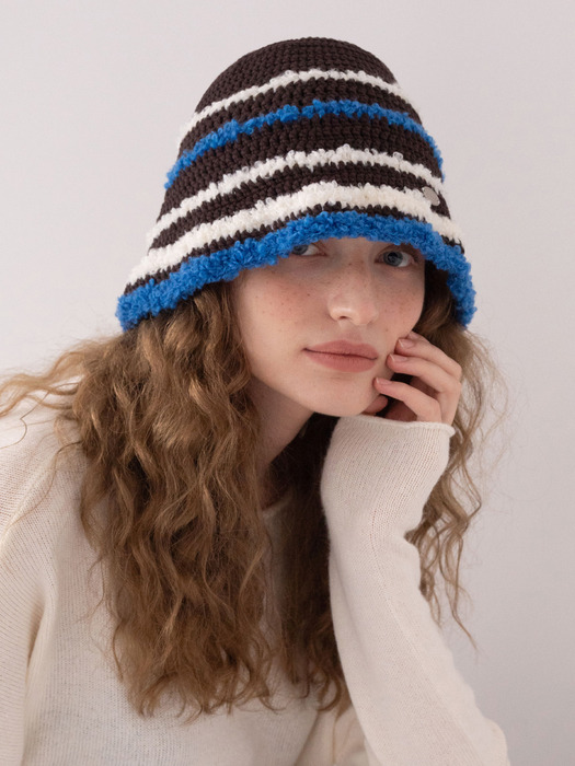 [단독]No.184 / Stripe Crochet Fur Bucket Hat _ 크림, 블루, 블랙