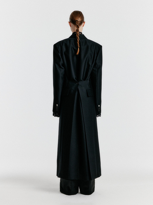 YALE Peaked lapel Tailored Long Coat - Black