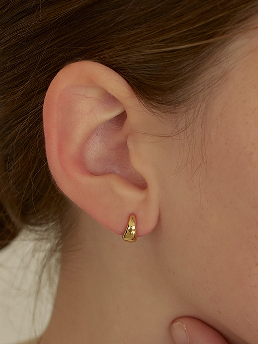 [연말 스페셜 6mm+10mm 진주귀걸이 증정][925 silver] Mini oval corn earring