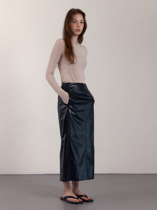 VEGAN LEATHER LONG SKIRT_BLACK