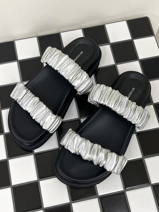 [리퍼브]IS_221356 Shirring Platform Sandals_5cm (Silver)