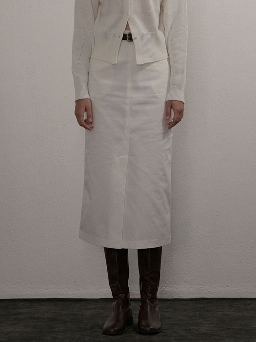 [Camino X Illuselle] POCKET H LINE LONG SKIRT WHITE