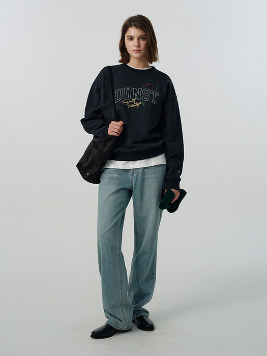 [단독]UNISEX BLOOM LOGO SWEATSHIRT FRENCH NAVY_UDTS5A116N2