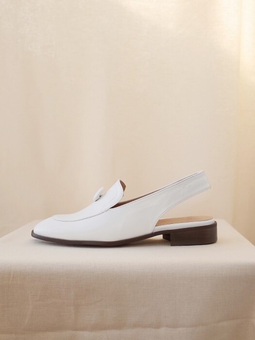 button sling back White