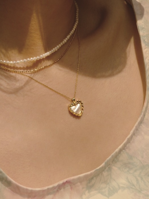 mini stone heart necklace