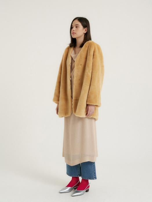 Furry half coat