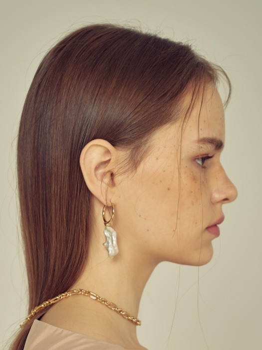 Baroque pearl ```drop``` earring