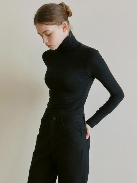 NAPPING TURTLENECK TOP_BLACK