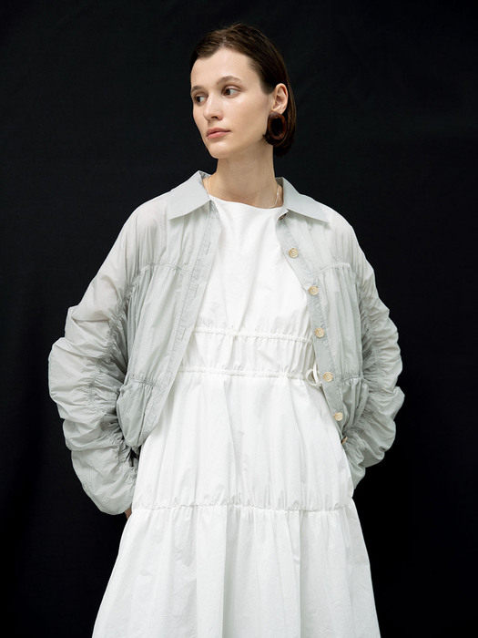 Nora bubble-shirring windbreaker