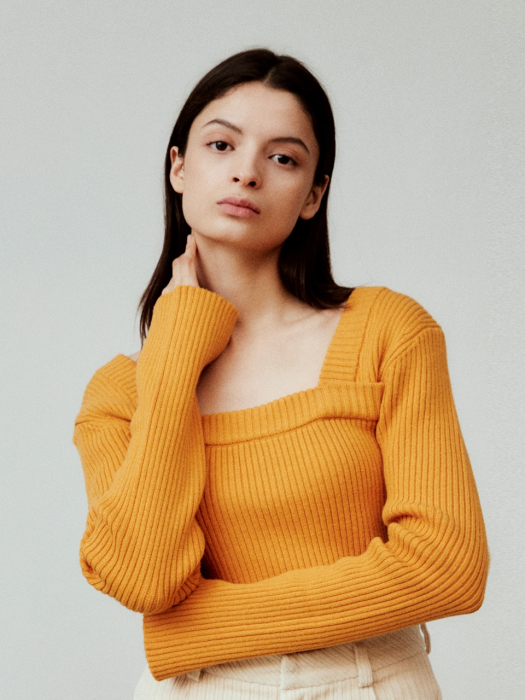 TWO WAY NECK POINT KNIT TOP_MUSTARD