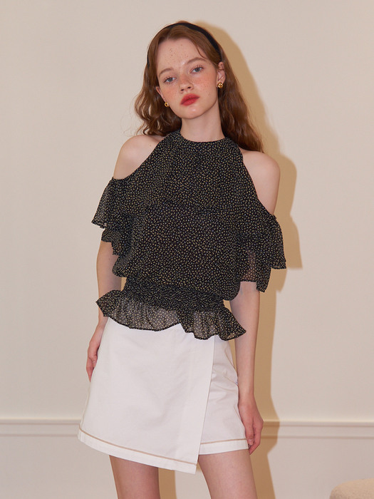 Chiffon Ruffle Off Shoulder Blouse_ 2 Colors