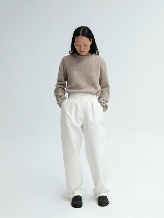 CREW NECK SWEATER / Oatmeal