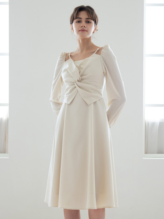 WED_White sling knotted dress