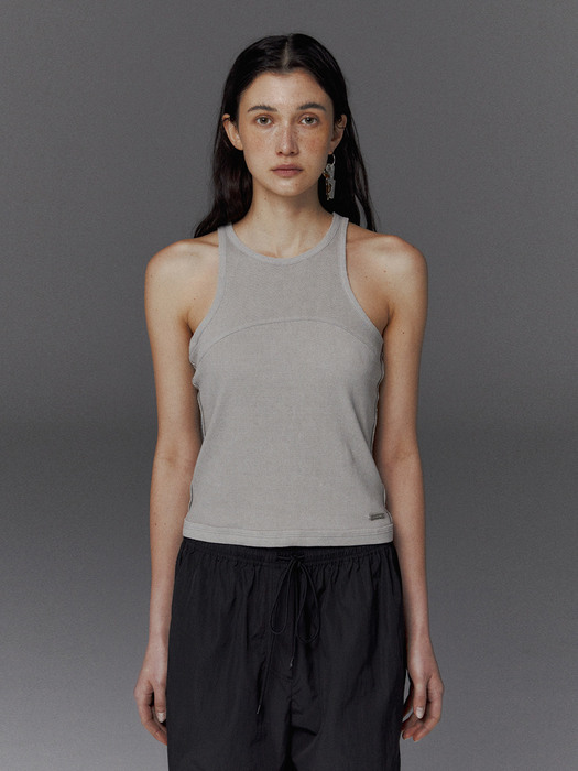 STUDIO TABLE스튜디오 테이블]CUTTING SLEEVELESS TEE, L/KHAKI