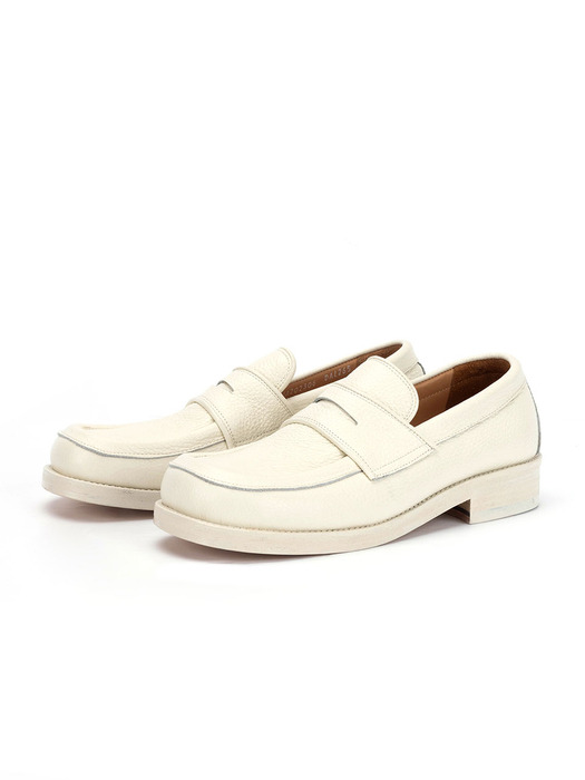 Wide Loafers (Offwhite)