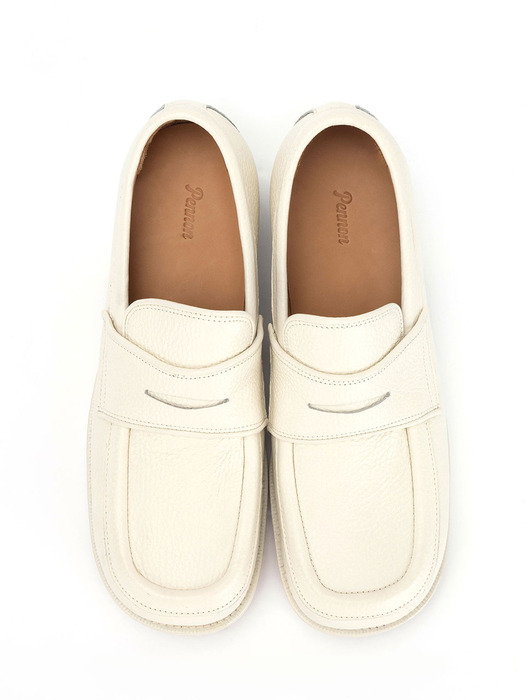 Wide Loafers (Offwhite)