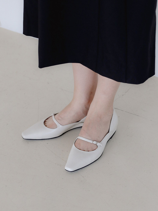 Plan strap flat shoes_23517_ivory