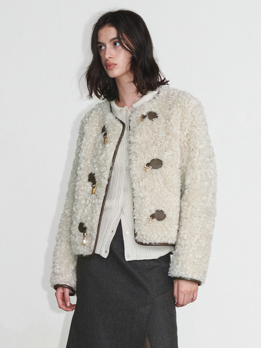 Toggle Point Fur Jacket SM3WJ432-91