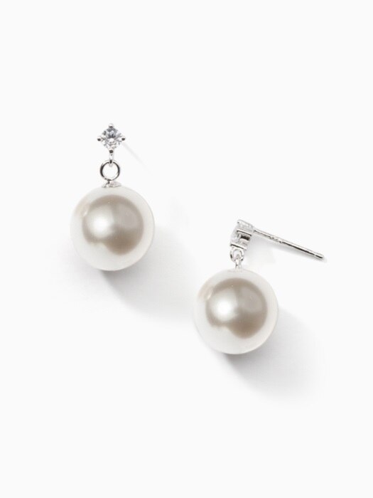 attached pearl earring