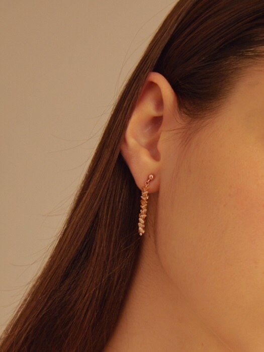 Tiny Crystal Stick RG Earrings