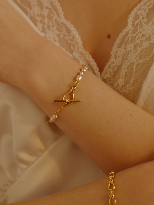 pearl ribbon bracelet