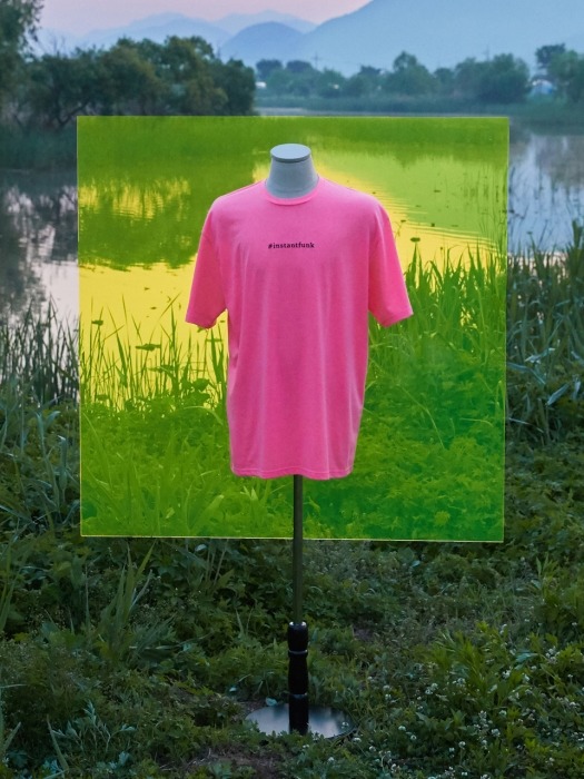 #Instantgram T-shirt(Pink)