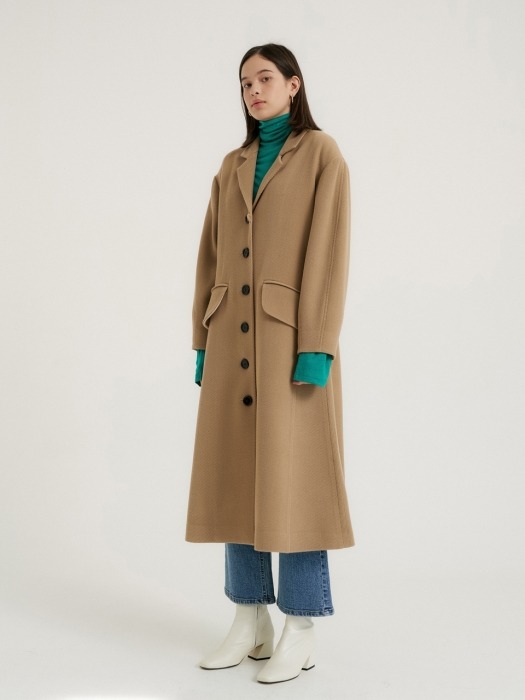 Avant-garde flare coat