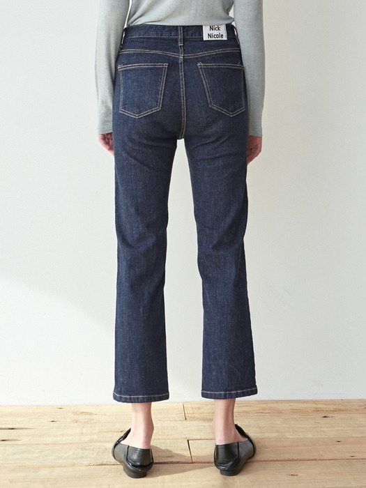 INDIGO SLIM STRAIGHT JEAN_DENIM