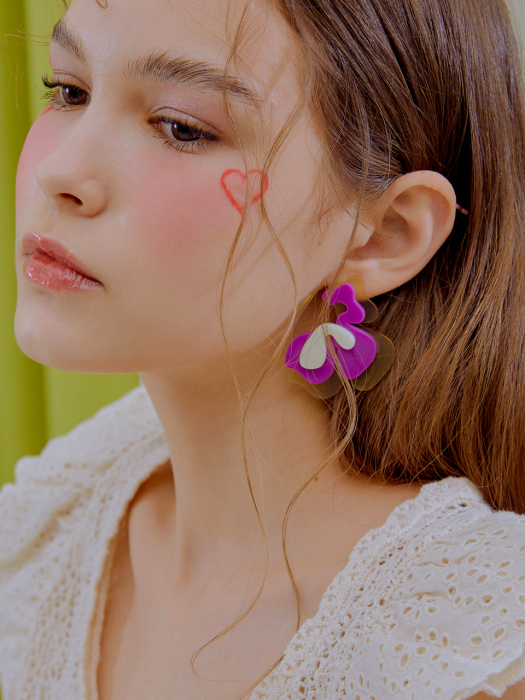 Summer Scabiosa Earring (Violet)