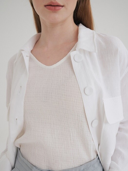 wrinkled sleeveless top (white)