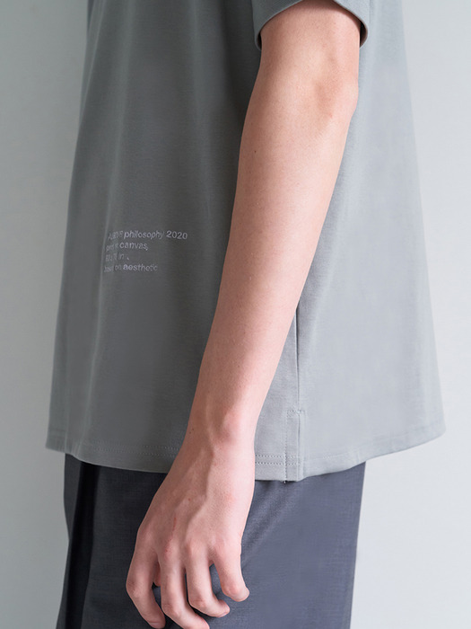 embroidered silket t shirt grey