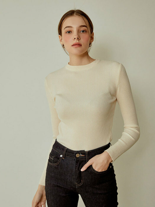 Slim-Fit Round knit[Ivory]