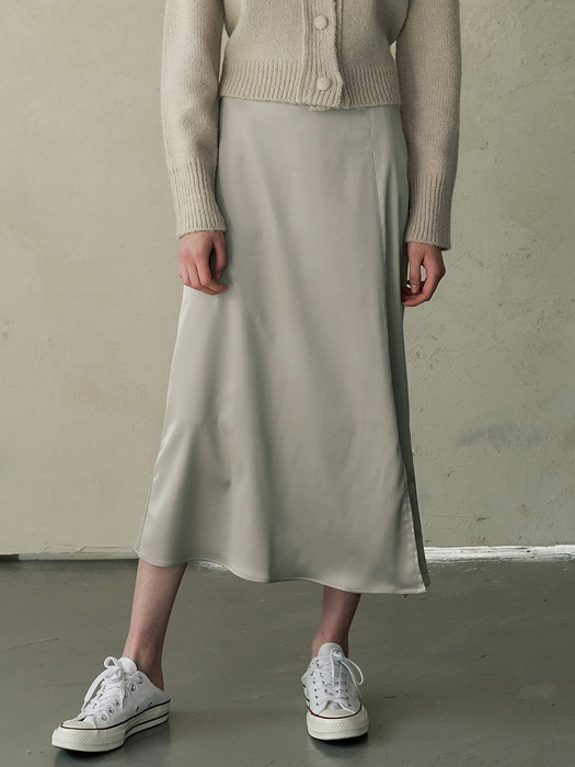 comos428 slit point skirt (khaki)