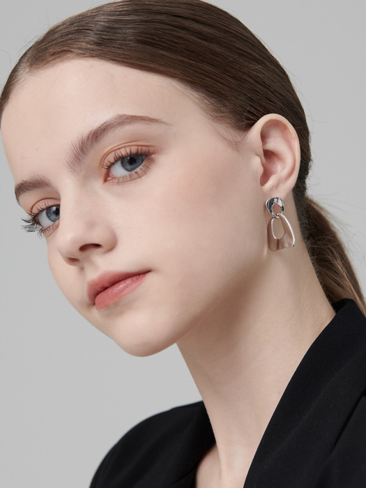 엔틱 드롭 실버 귀걸이 GISVEE062