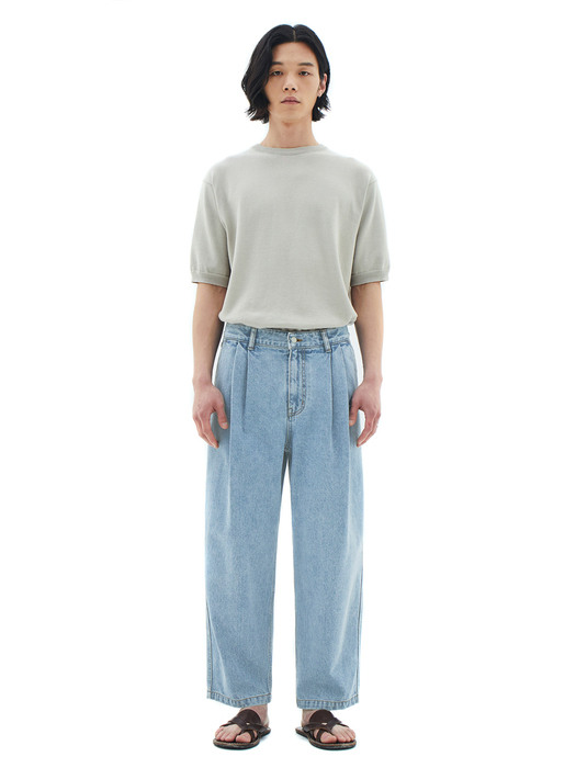 Two tuck crop denim pants indigo washed