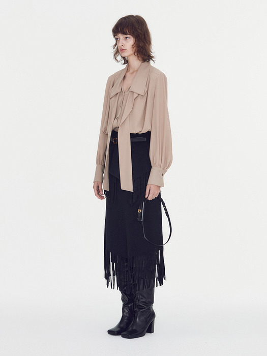 NAUCIA SCARF COLLAR BLOUSE (BEIGE)