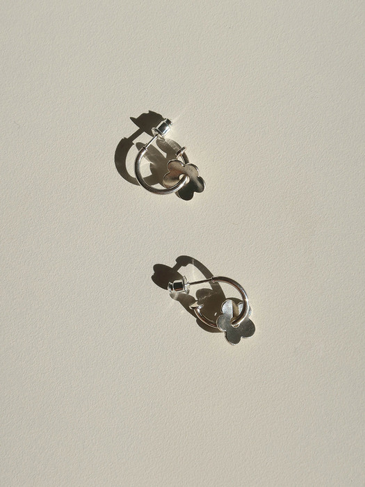 floral hoop earring - silver
