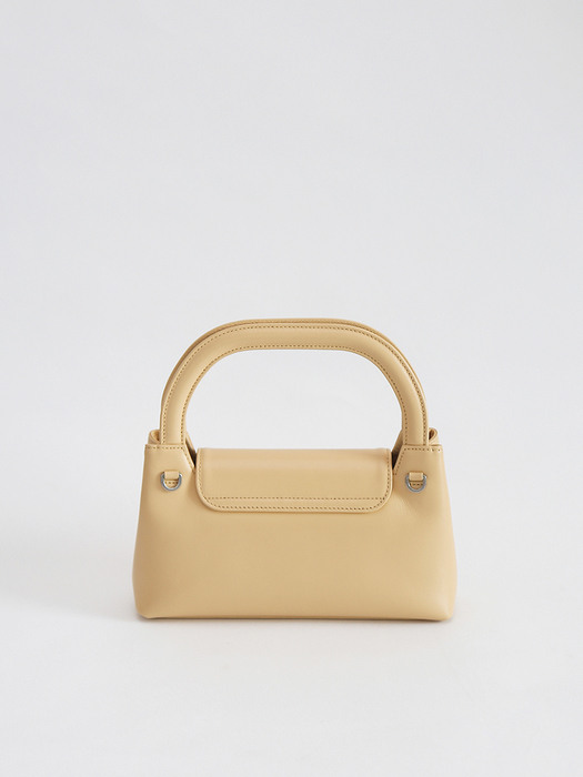 rrin top handle m bag (Butter)