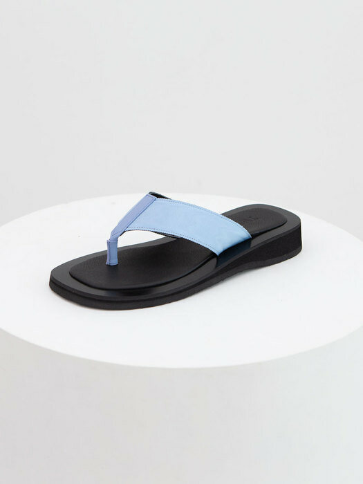 WAVY FLIP-FLOPS 22S01BL 웨이비 플립플랍 슬리퍼