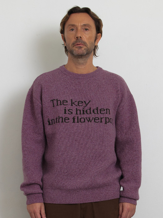 [Men] Vintage Lettering Sweater (Purple)
