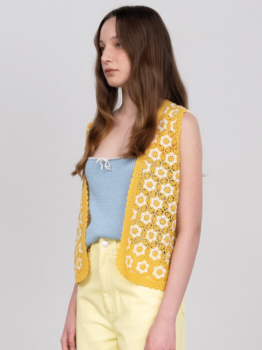 Via Floral handmade knit vest (Yellow)