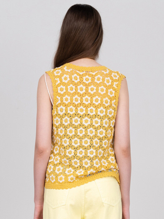 Via Floral handmade knit vest (Yellow)