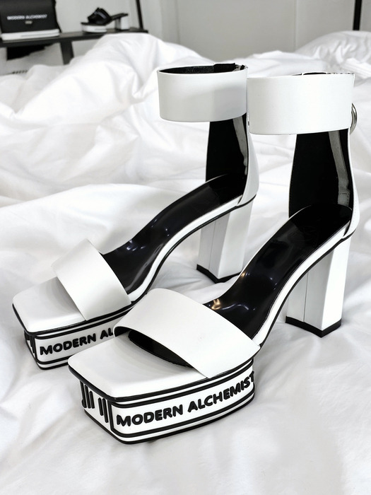PROJECT 3. MODERN HOME SANDAL HEEL_WH