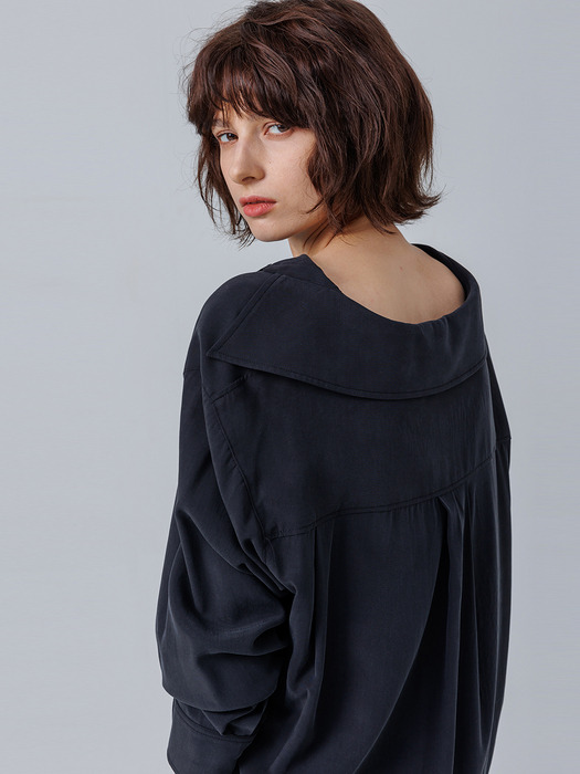 PAGE_OPEN COLLAR BLOUSE_BLACK