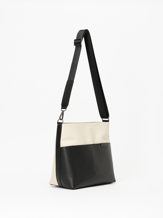 Color Block Daily cross bag [all leather ivory combo]