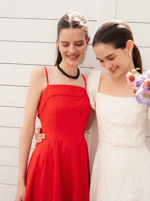 MACY Eyelet sleeveless long flared dress (Red/Off white)