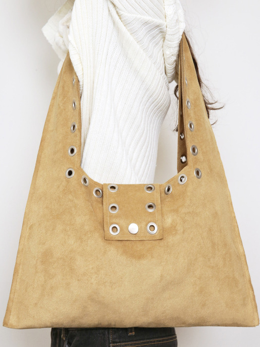 EYELET SUEDE SHOULDER BAG, YELLOWISH BROWN